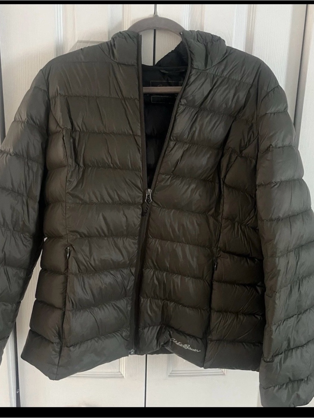 Eddie Bauer Hooded Packable Puffer Jacket - Olive women XL